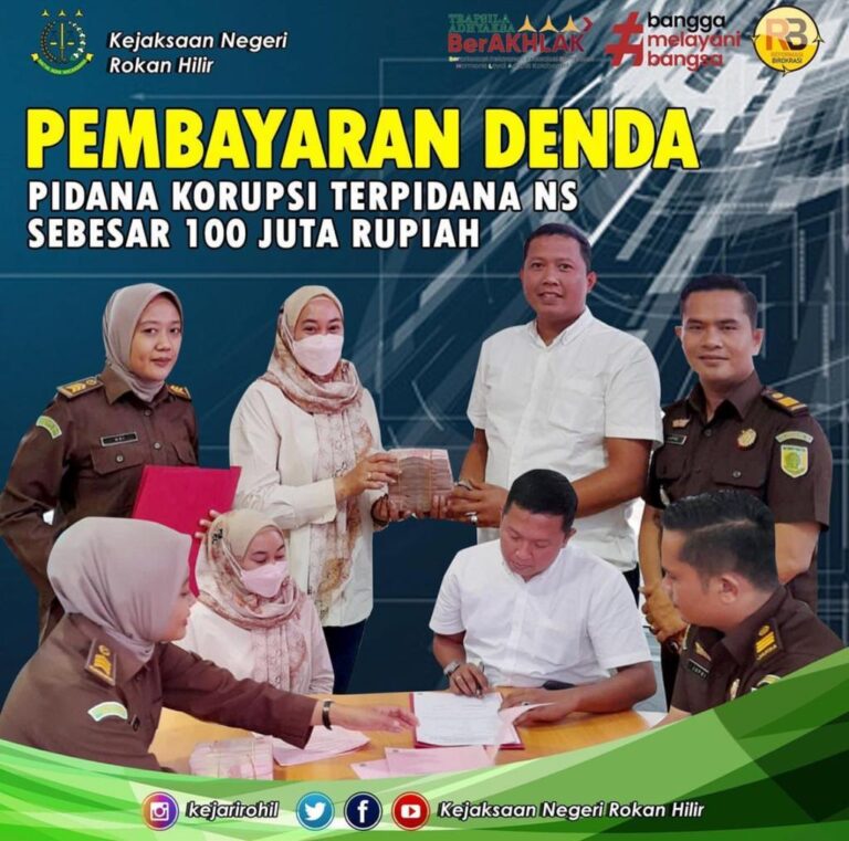 Kasi Pidsus beserta kasubsi Penyidikan menerima Pembayaran Uang Denda Tindak Pidana Korupsi Pelabuhan Laut Bagansiapiapi Tahun 2018 atas nama terpidana “NS”