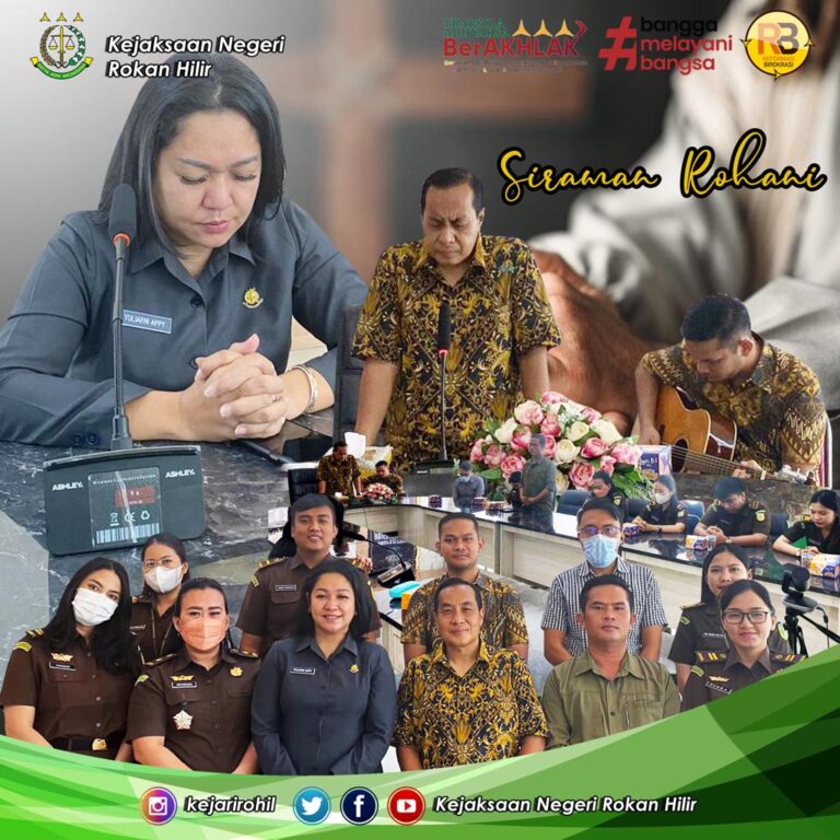 PEGAWAI KAJARI MENGIKUTI SIRAMAN ROHANI AULA KANTOR KEJAKSAAN NEGERI ROKAN HILIR