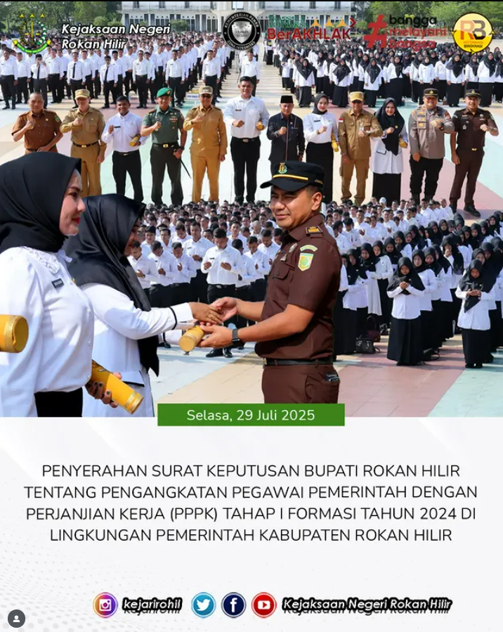 PENYERAHAN SURAT KEPUTUSAN BUPATI ROKAN HILIR TENTANG PENGANGKATAN PEGAWAI PEMERINTAH DENGAN PERJANJIAN KERJA (PPPK) TAHAP I FORMASI TAHUN 2024 DI LINGKUNGAN PEMERINTAH KABUPATEN ROKAN HILIR